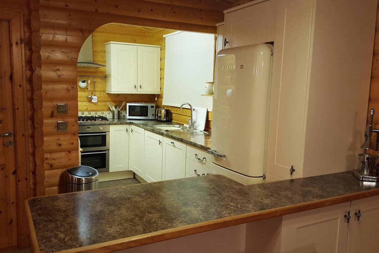 Alpine Lodge 1, Kippford, Dalbeattie Ngoại thất bức ảnh